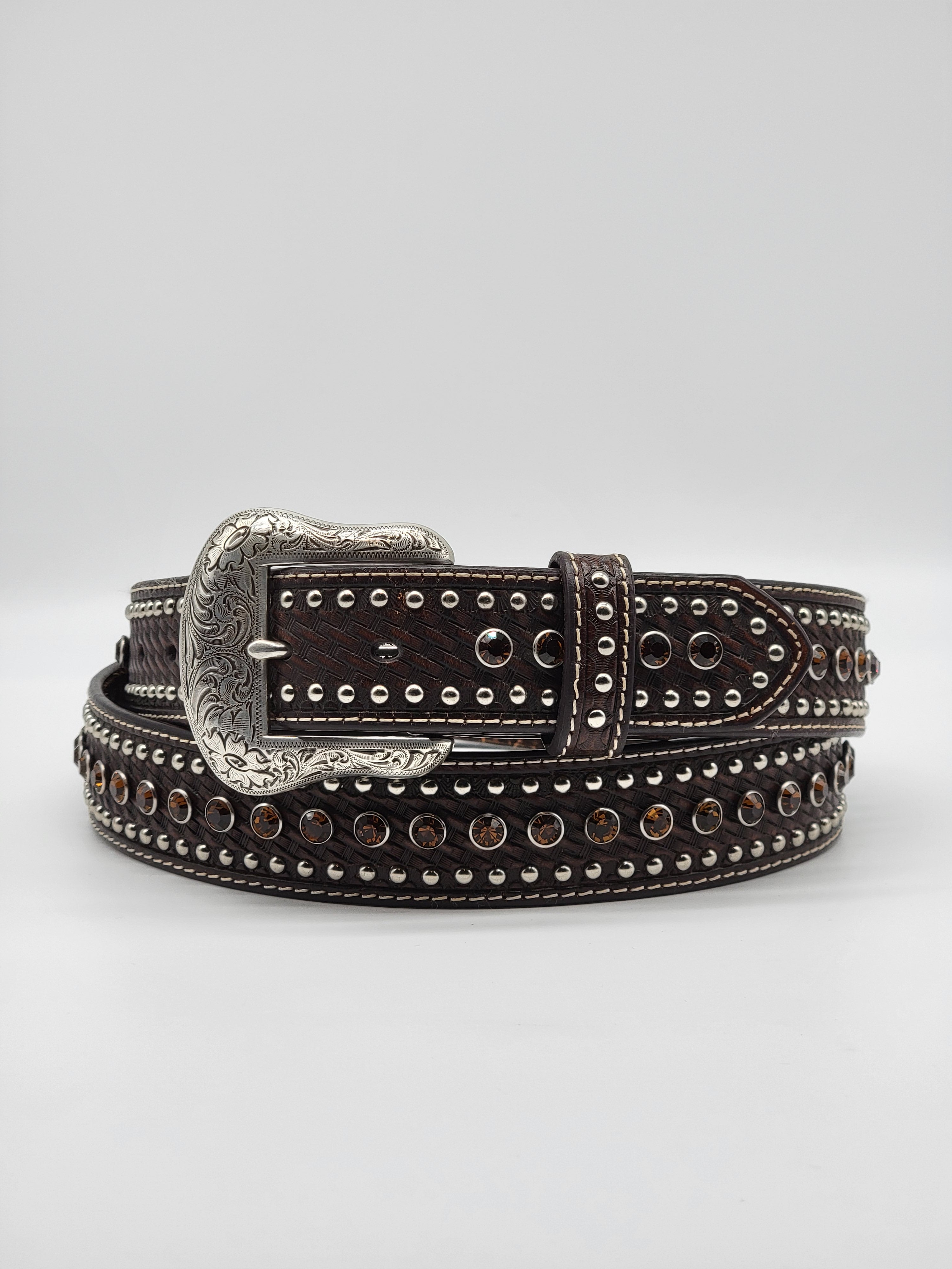 ⭐️Nocona rhinestone studded cross leather belt sz Med Nocona Ladies Studded Lizard Belt, Small, Black at Amazon  main image 2