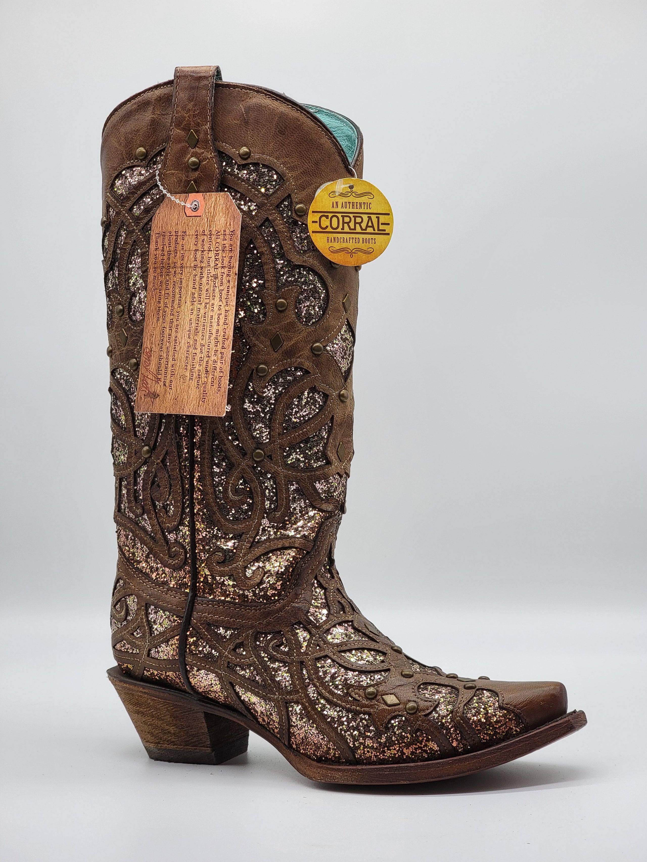 Corral Women s Orix Glitter Inlay Stud C3331