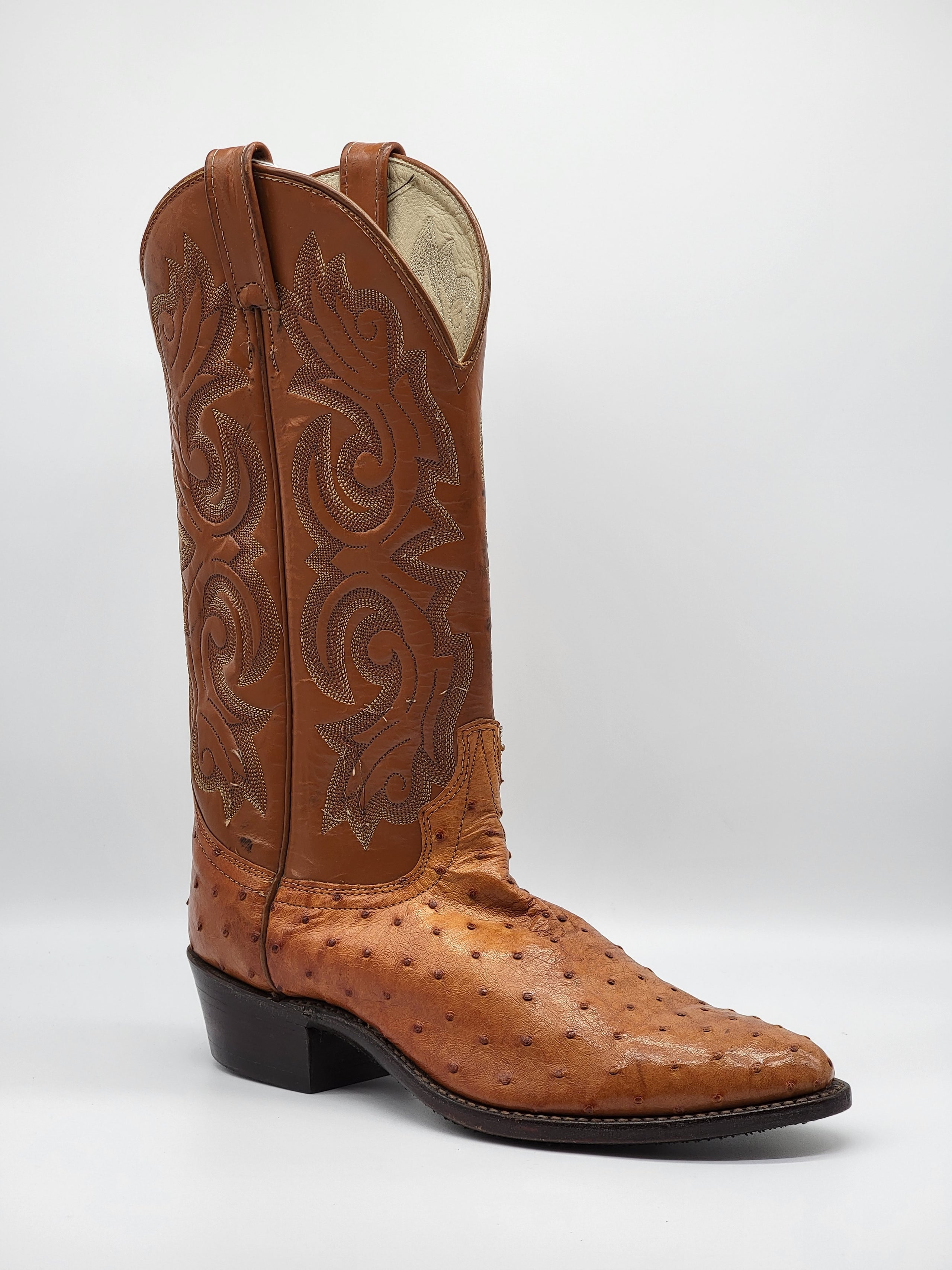Chisholm boots sale